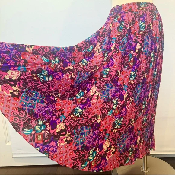 Vintage Diane Freis Signature Print Skirt & Silk Jacket Bundle - Picture 6 of 13